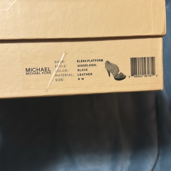 Michael kors black platform black sandals - Picture 5 of 5